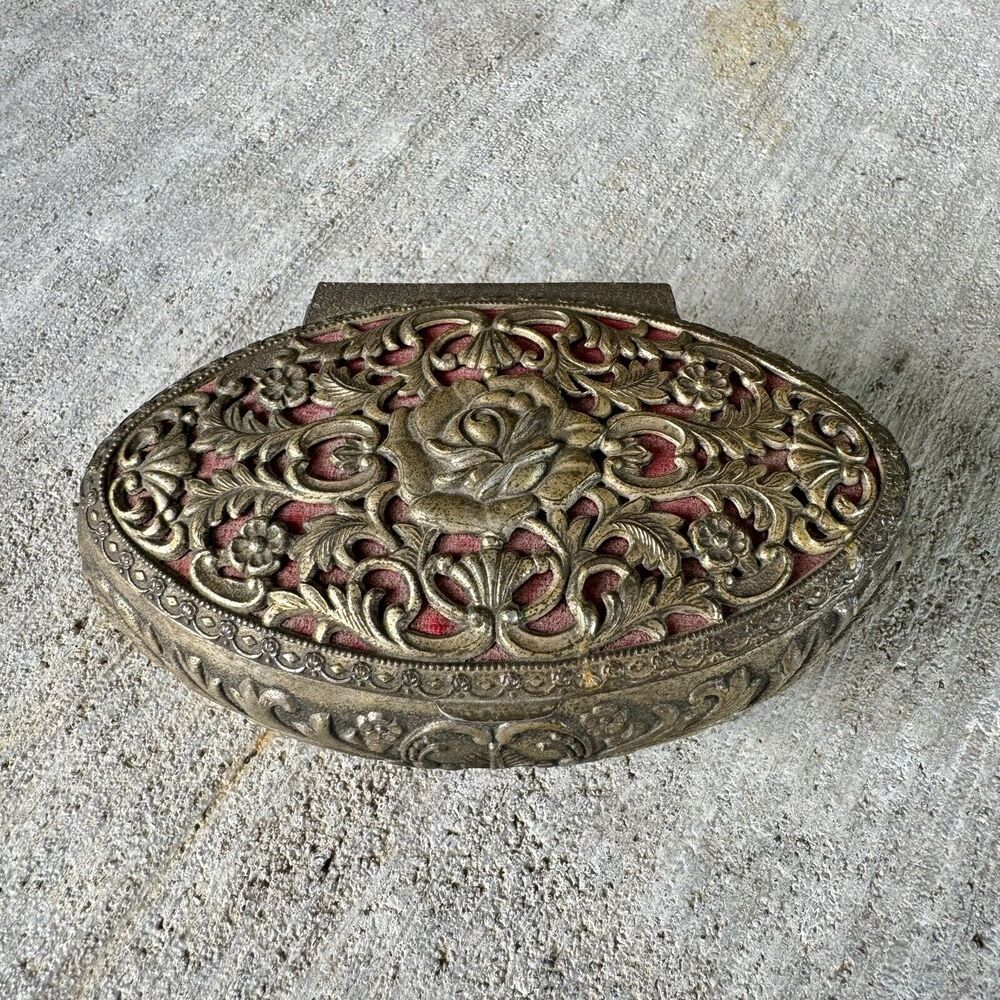 Vintage Trinket/Jewelry Box Silver Roses with Red Lining Made in Japan Oval - LN